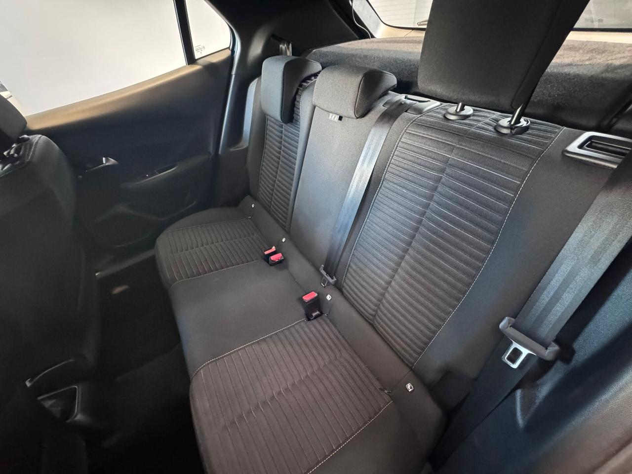 Peugeot 2008 PureTech 100 S&S Active