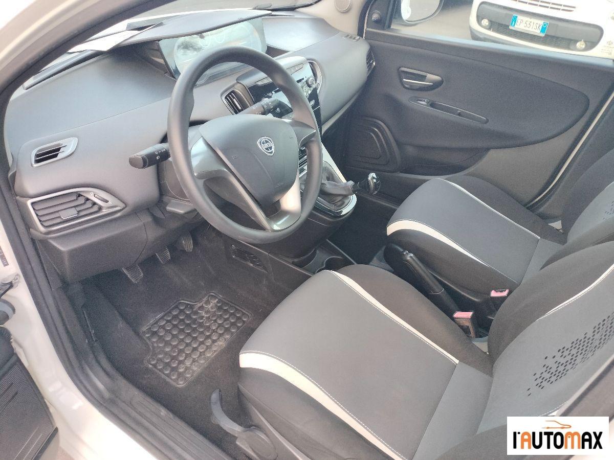 LANCIA - Ypsilon 1.3 mjt Silver 95cv