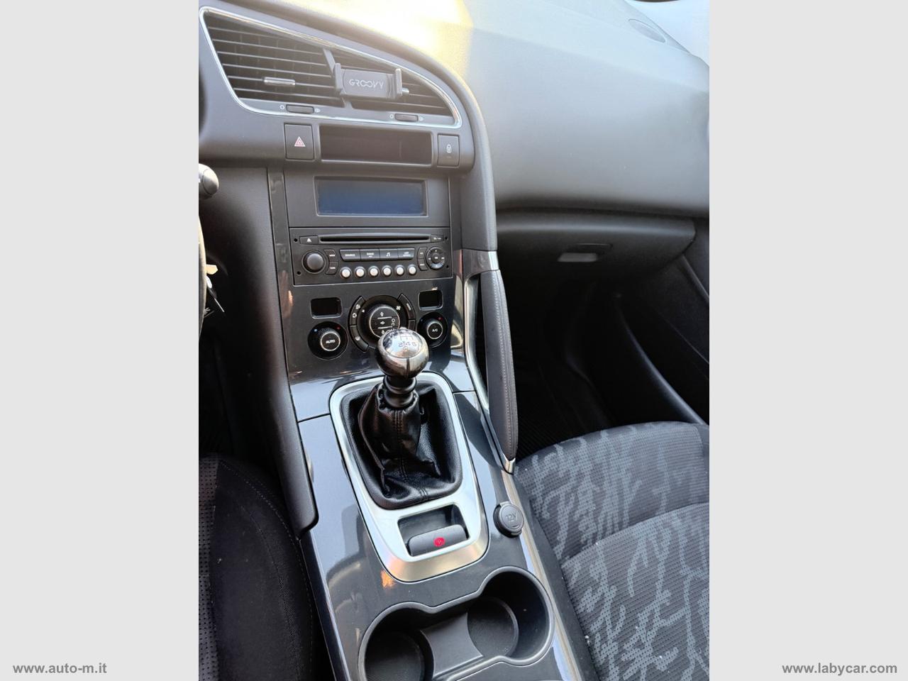 PEUGEOT 3008 1.6 HDi 112 CV Tecno