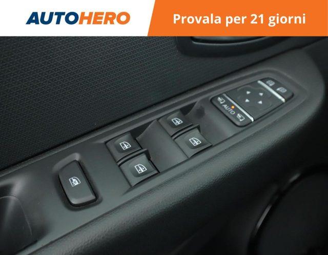 RENAULT Clio TCe 12V 75 CV 5 porte Moschino Zen