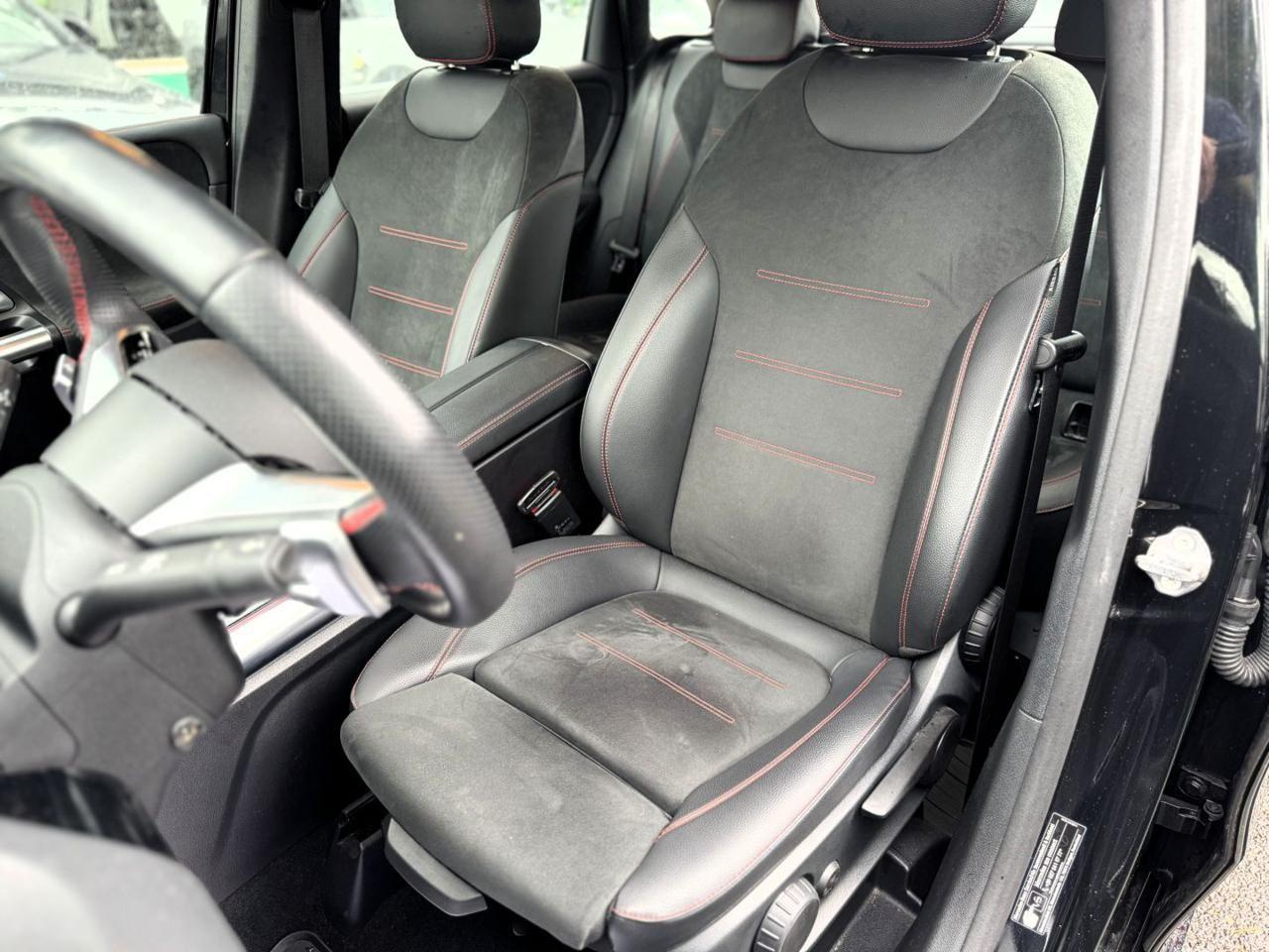 MERCEDES-BENZ B 180 Automatic AMG Line Premium CV 136 Garanzia Uff