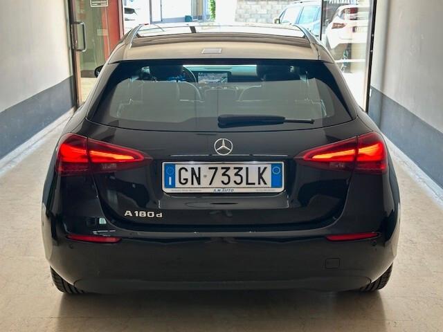 Mercedes-benz A 180 d Automatic Business Extra 2023 67.000KM
