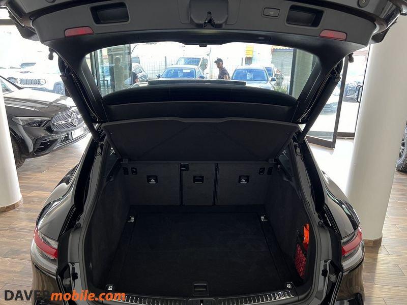 Porsche Macan 2.0 T-tetto/pelle/sosp/20"