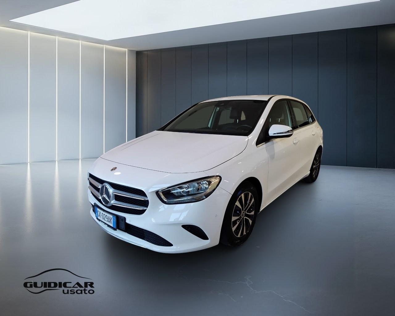 Mercedes-Benz Classe B - W247 2018 - B 180 d Sport Plus auto