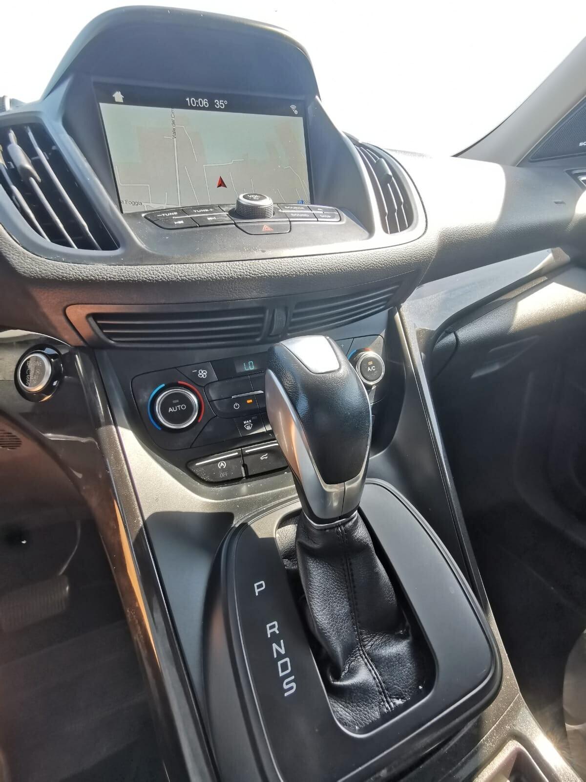Ford Kuga 1.5 TDCI 120CV 2WD Powershift Tit.