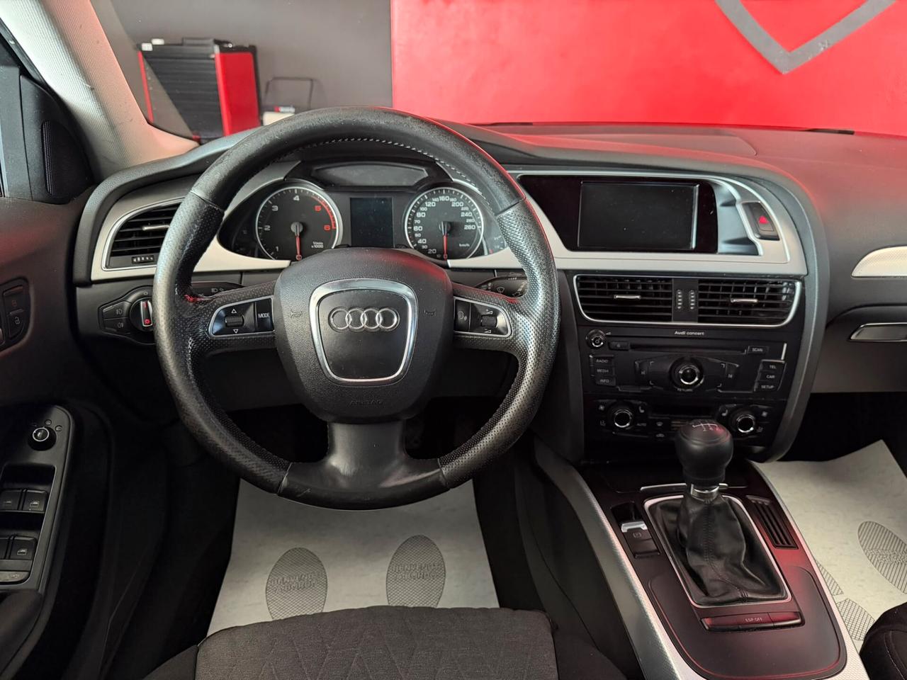 Audi A4 Avant 2.0 TDI 143CV Ambiente