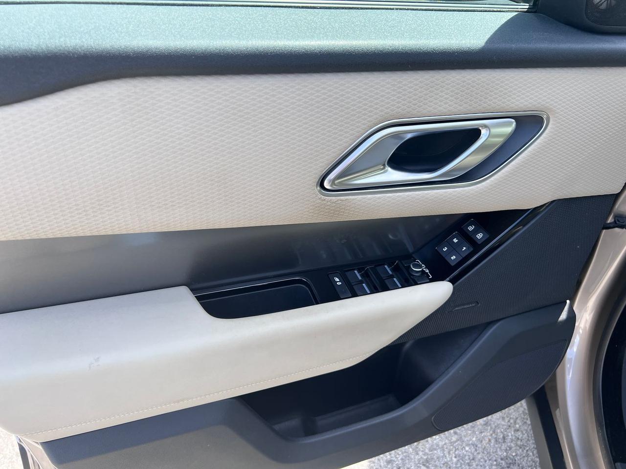 Land Rover Range Rover Velar Velar D 200 MH #10443