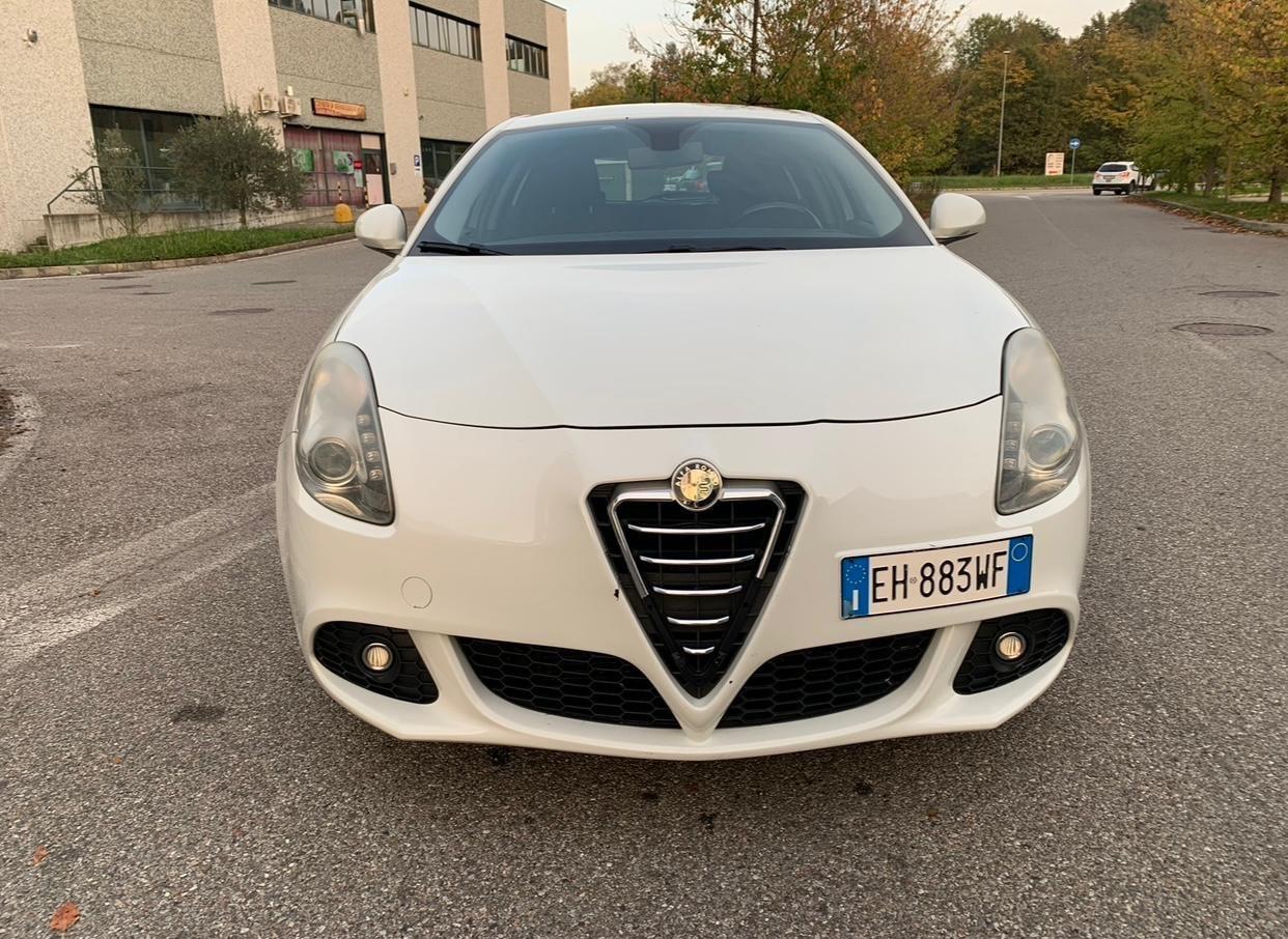 Alfa Romeo Giulietta 1.6 JTDm-2 105 CV Distinctive NEOPATENTATI