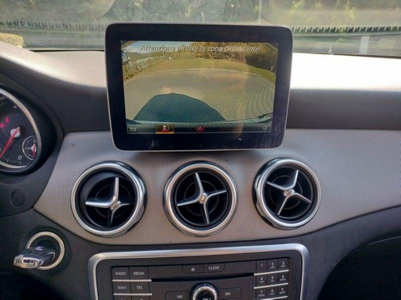 Mercedes-Benz GLA GLA 200 d Sport