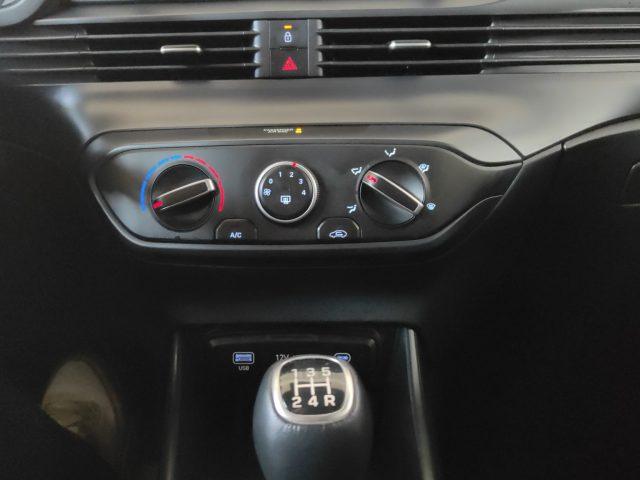 HYUNDAI i20 i20 1.2 MPI MT ConnectLine