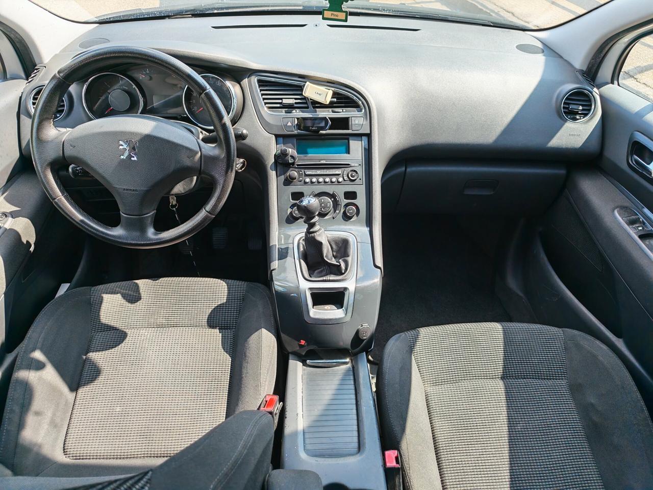 Peugeot 5008 1.6 HDi - 7 posti