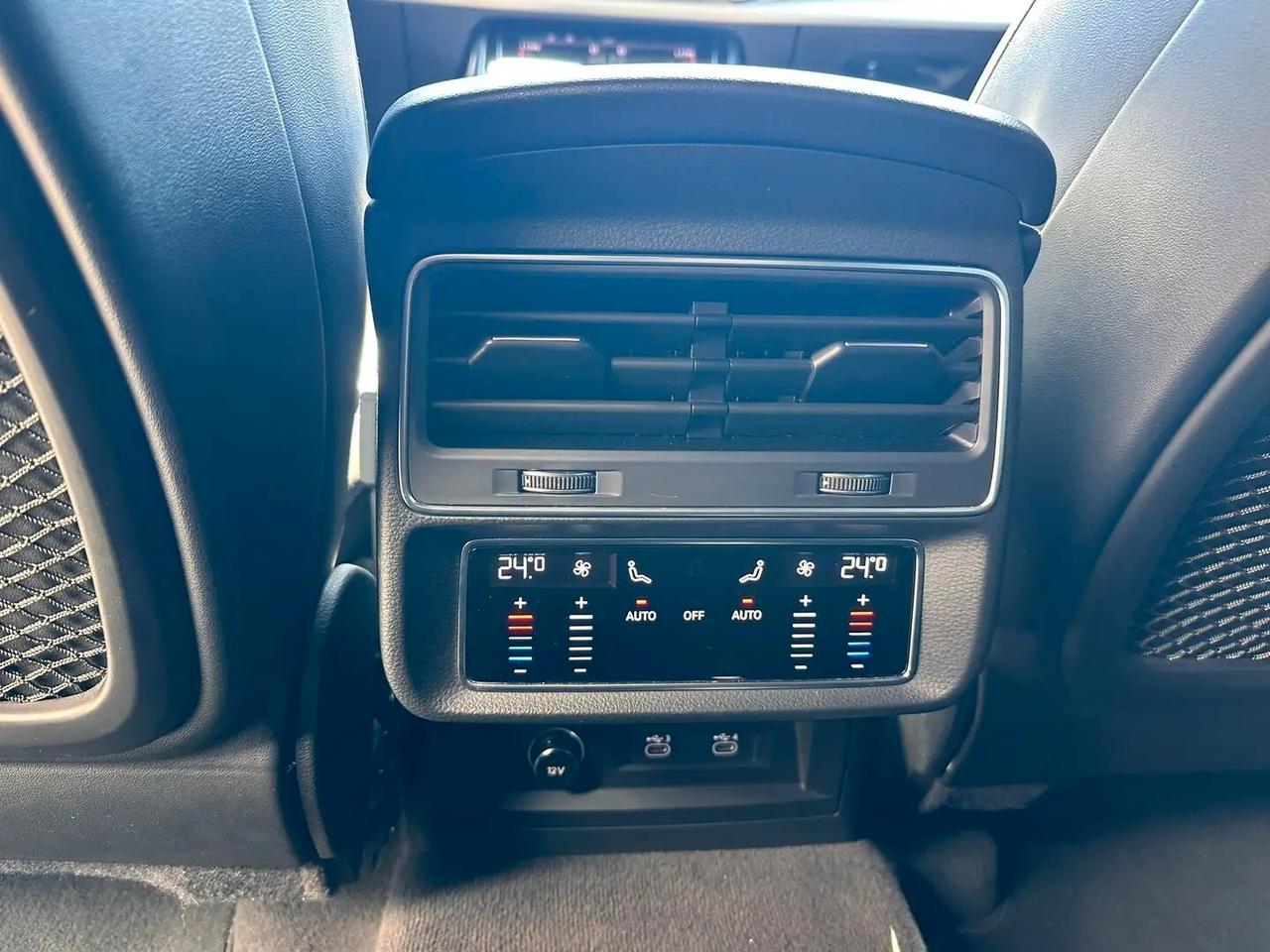 Audi Q8 50 TDI 286 CV quattro tiptronic Sport