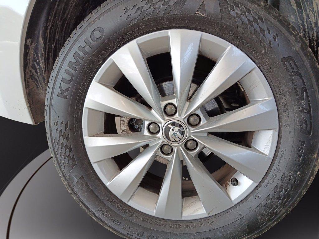 SKODA Kamiq 1.0 tsi ambition 95cv del 2022