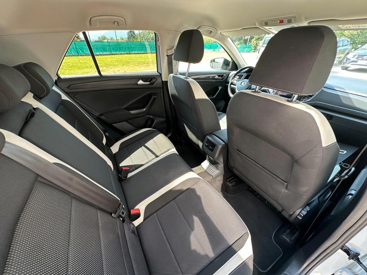 VW T-Roc 1.6 TDI 116cv Advanced | PREZZO PROMO
