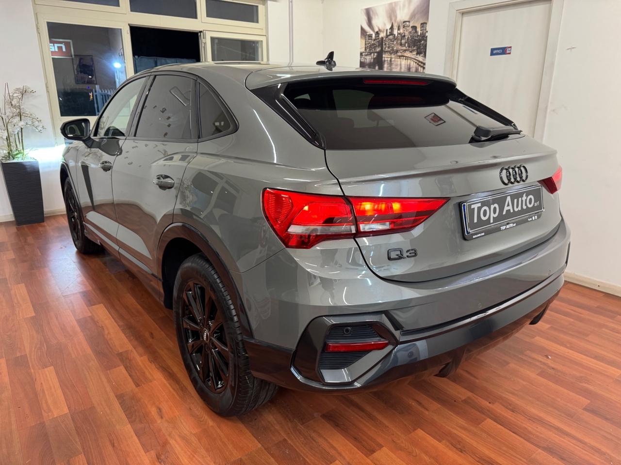 AUDI Q3 SPB 35 TDI S TRONIC IDENTITY BLACK