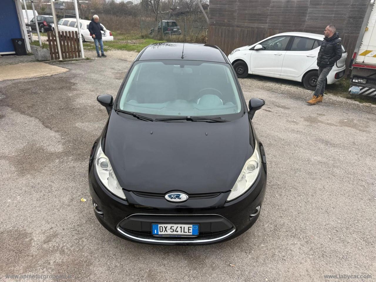 FORD Fiesta 1.4 TDCi 68 CV 5p. Titanium