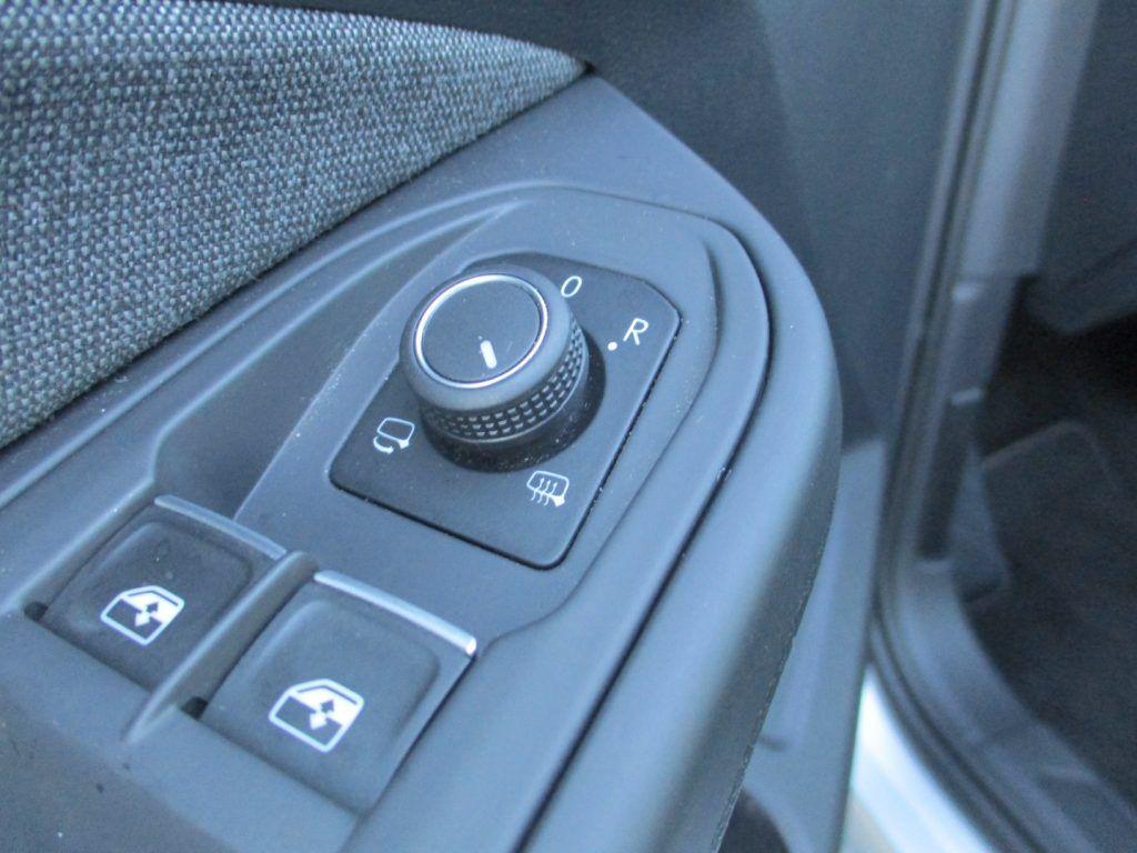 Volkswagen Golf 2.0 TDI DSG SCR Life Carplay/Led