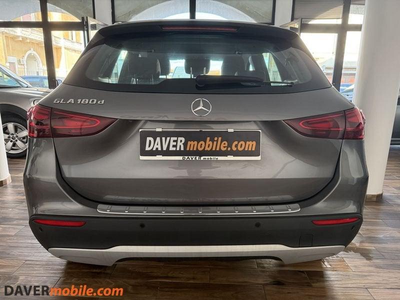 Mercedes-Benz GLA GLA 180 d Advanced auto
