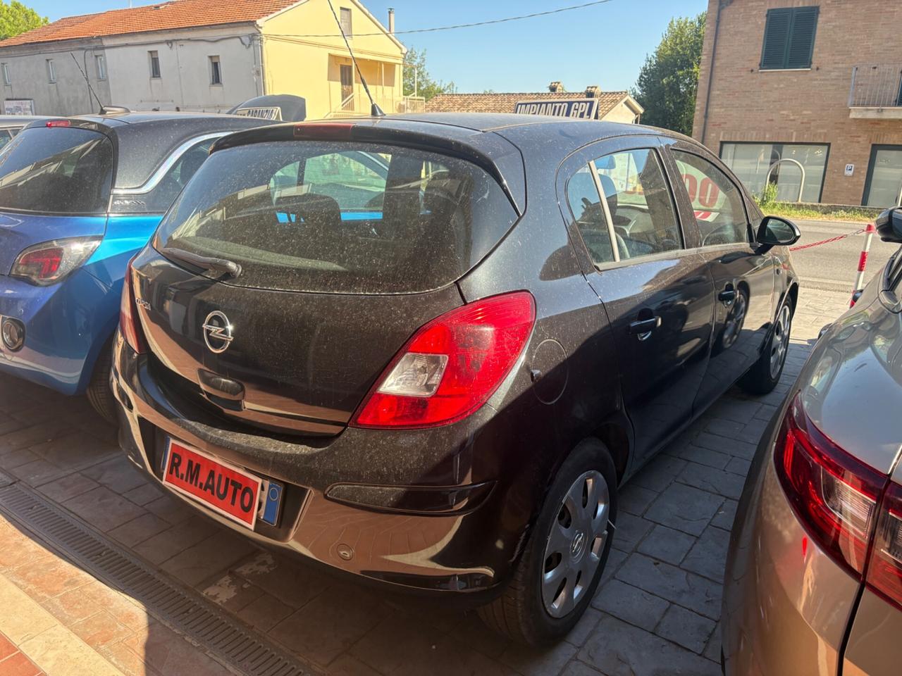 Opel Corsa 1.2 85CV GPL-TECH