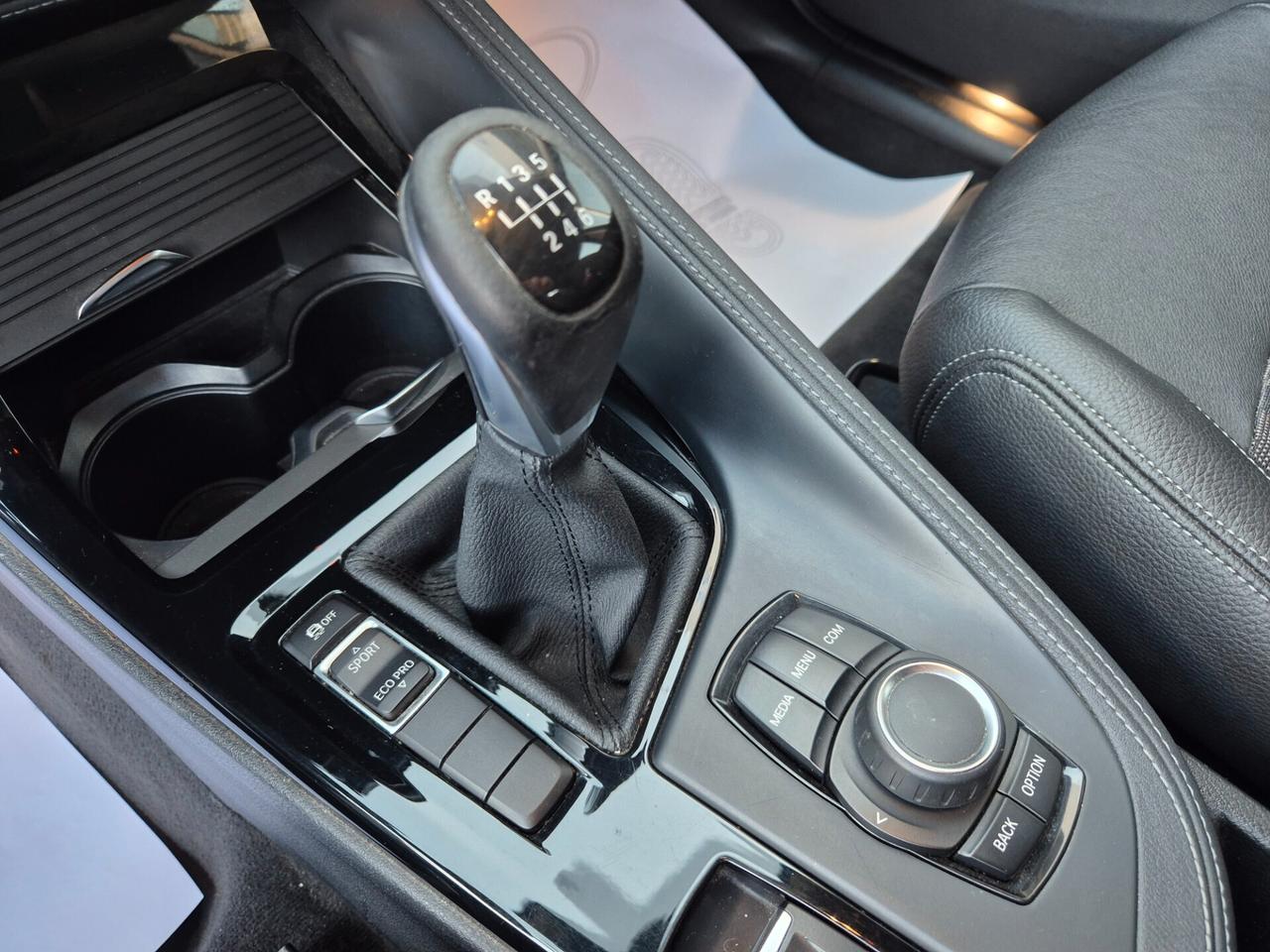 Bmw X1 sDrive18d xLine LED PELLE 18