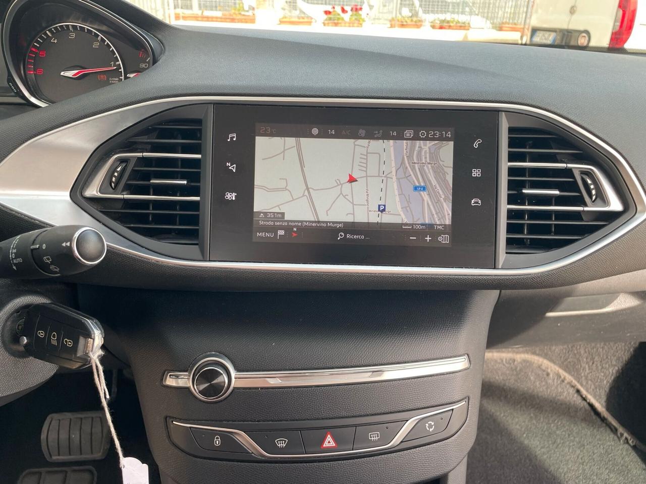 Peugeot 308 BlueHDi 130 S&S EAT8 SW Allure