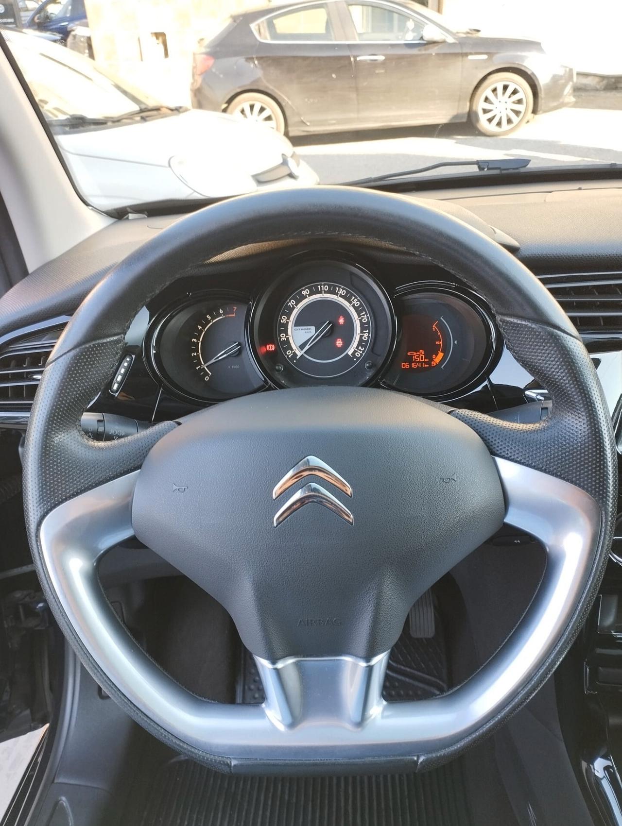 Citroen C3 PureTech 82 Live Edition