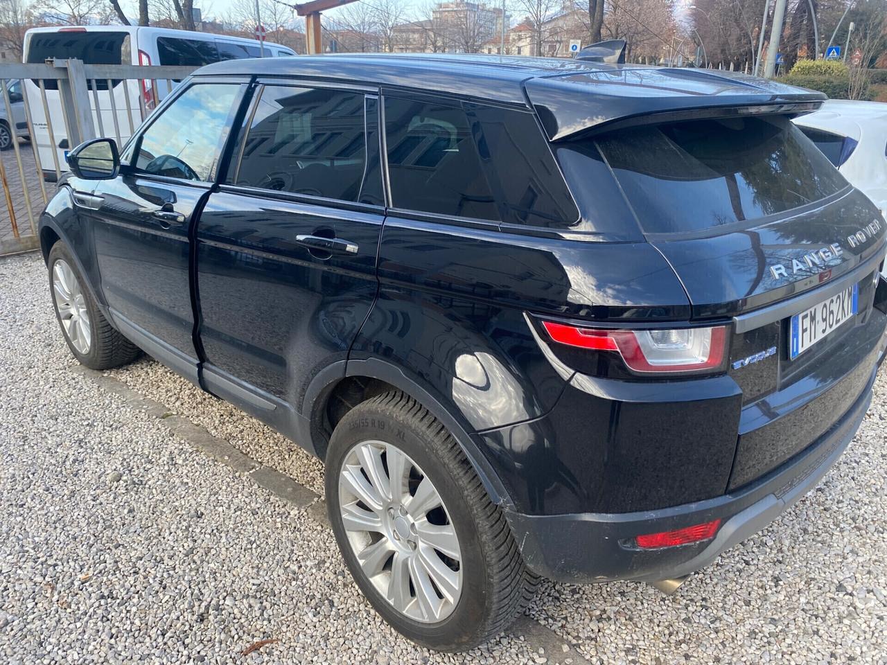 Land Rover Range Evoque 2.0 TD4 solo 69000km gancio traino