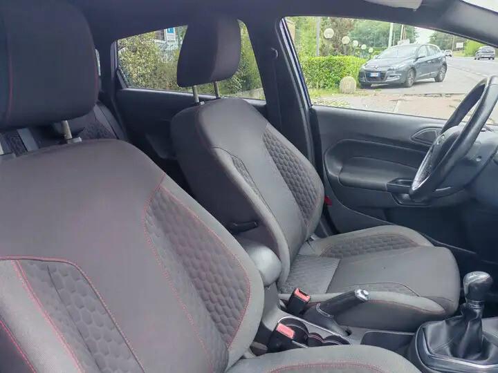 Ford Fiesta 1.5 TDCi 95CV 5 porte ST-Line
