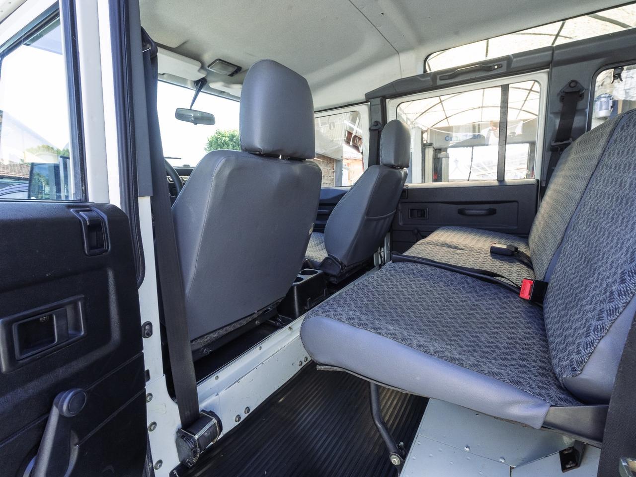 Land Rover Defender 110 2.5 Td5 cat Station Wagon