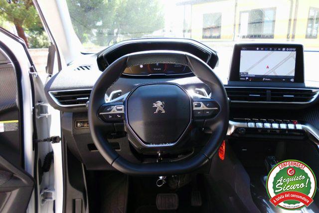PEUGEOT 3008 BlueHDi 130 S&S EAT8 Business