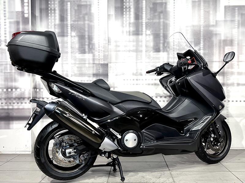 Yamaha TMax 530