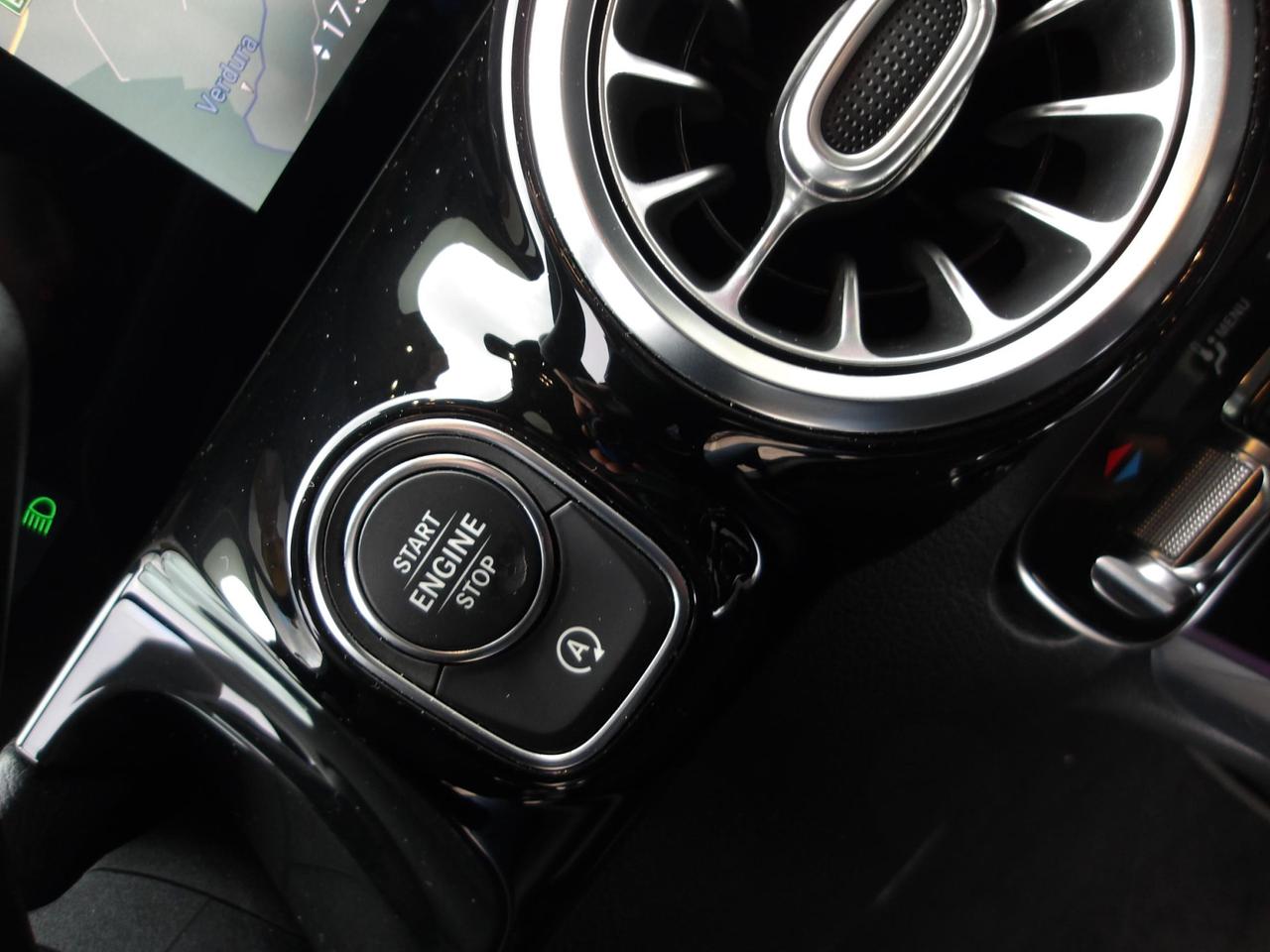 Mercedes GLA 200 d Progressive auto