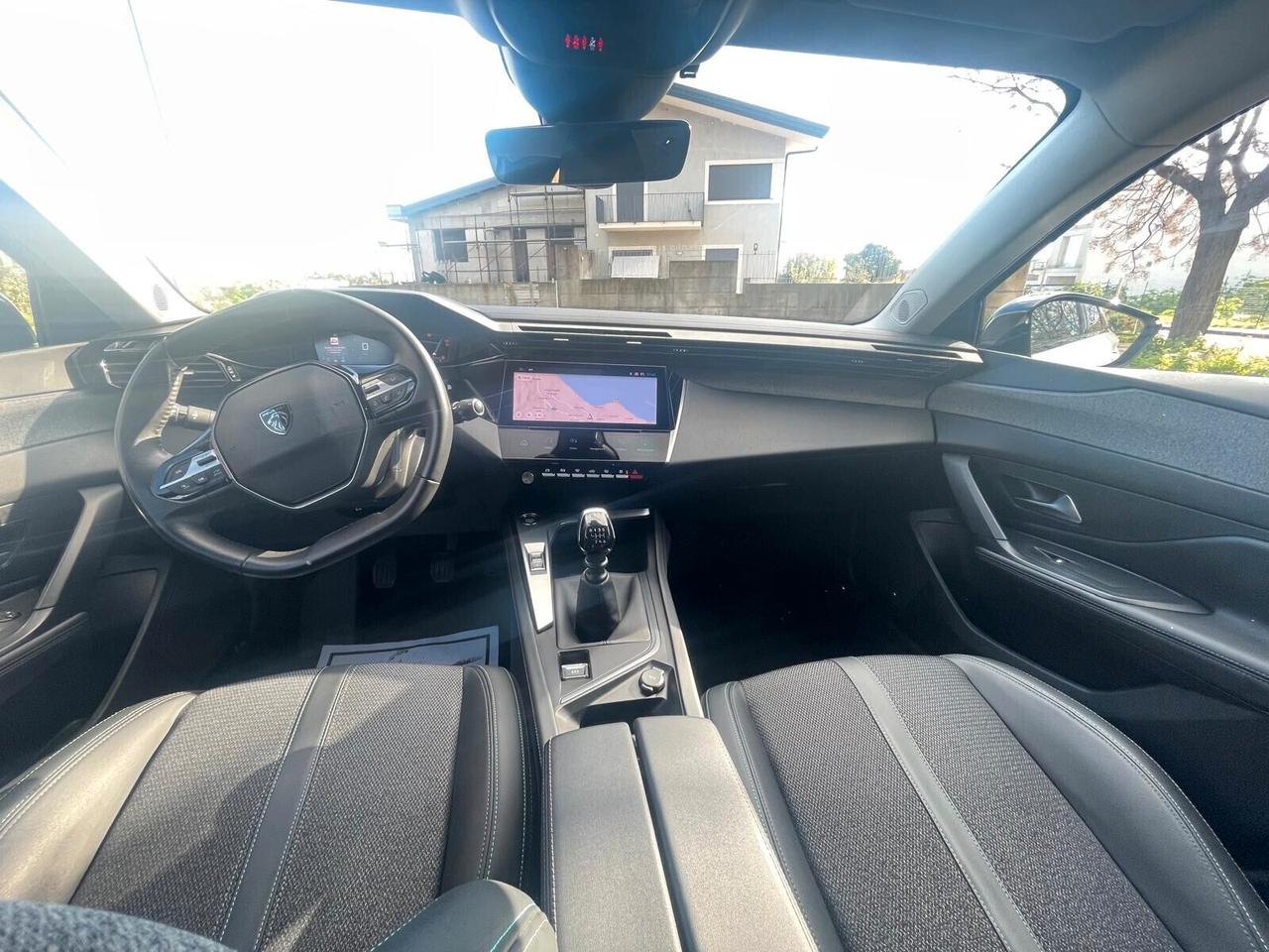 Peugeot 308 BlueHDi 130 S&S SW Allure