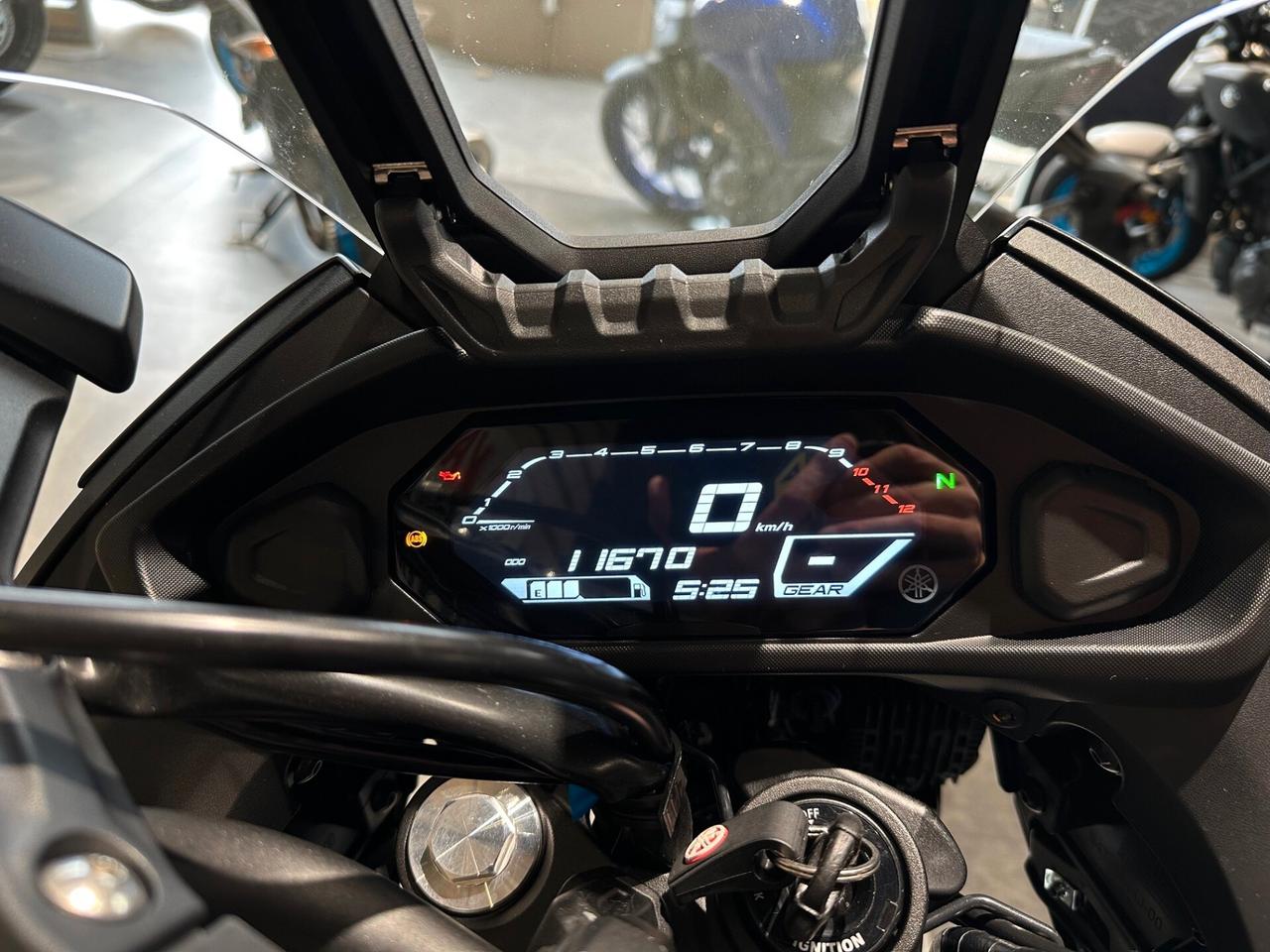 Yamaha Tracer 7 - 2023