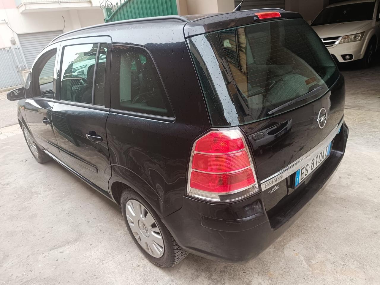 Opel Zafira 1.6 16V ecoM 94CV Cosmo
