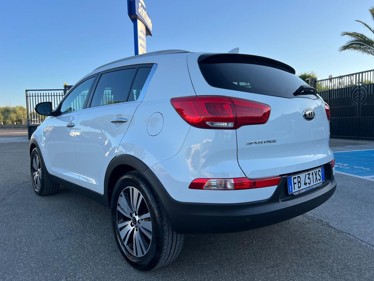 Kia Sportage 1.7 CRDI 2WD High Tech - 2016