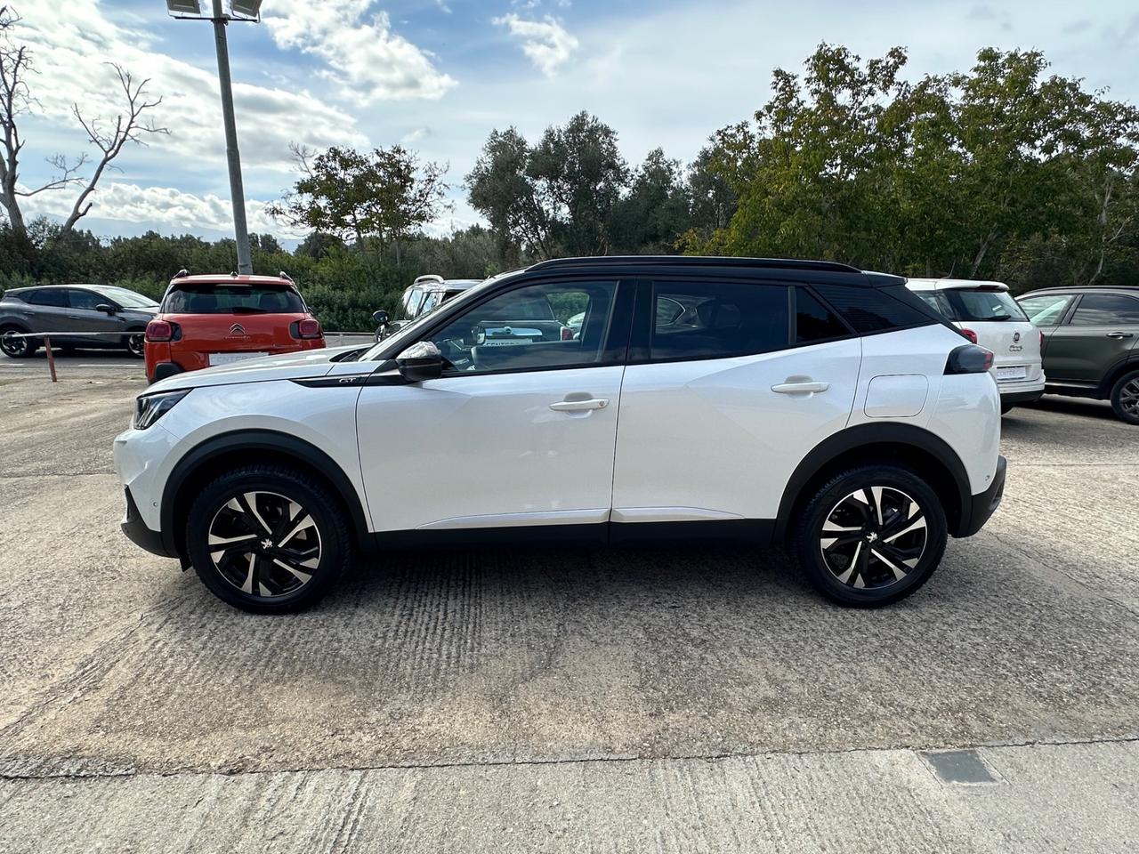 Peugeot 2008 BlueHDi 130 S&S EAT8 GT