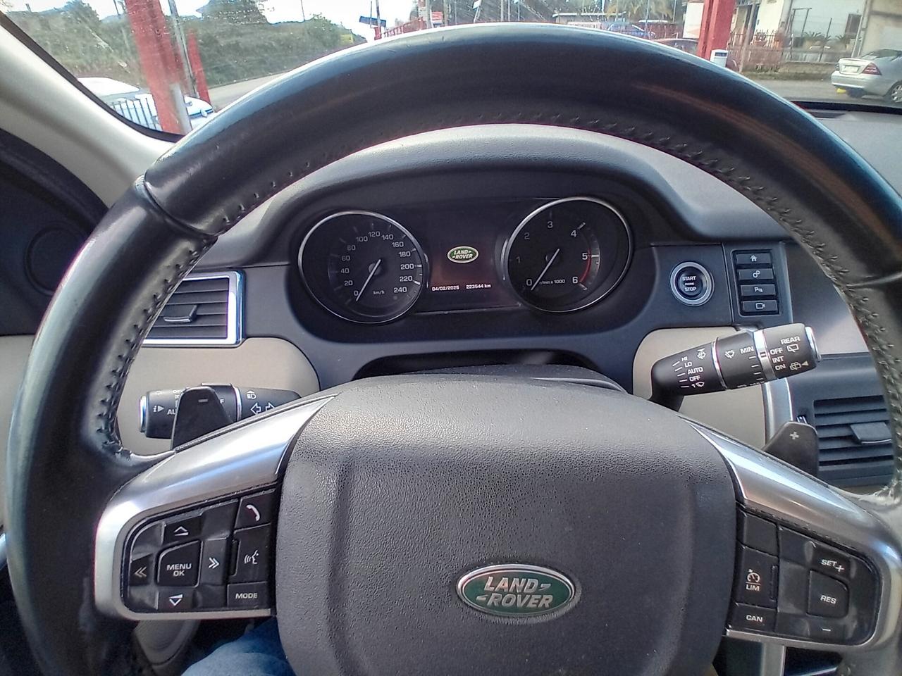 Land Rover Discovery Sport 2.0 TD4 180 CV HSE