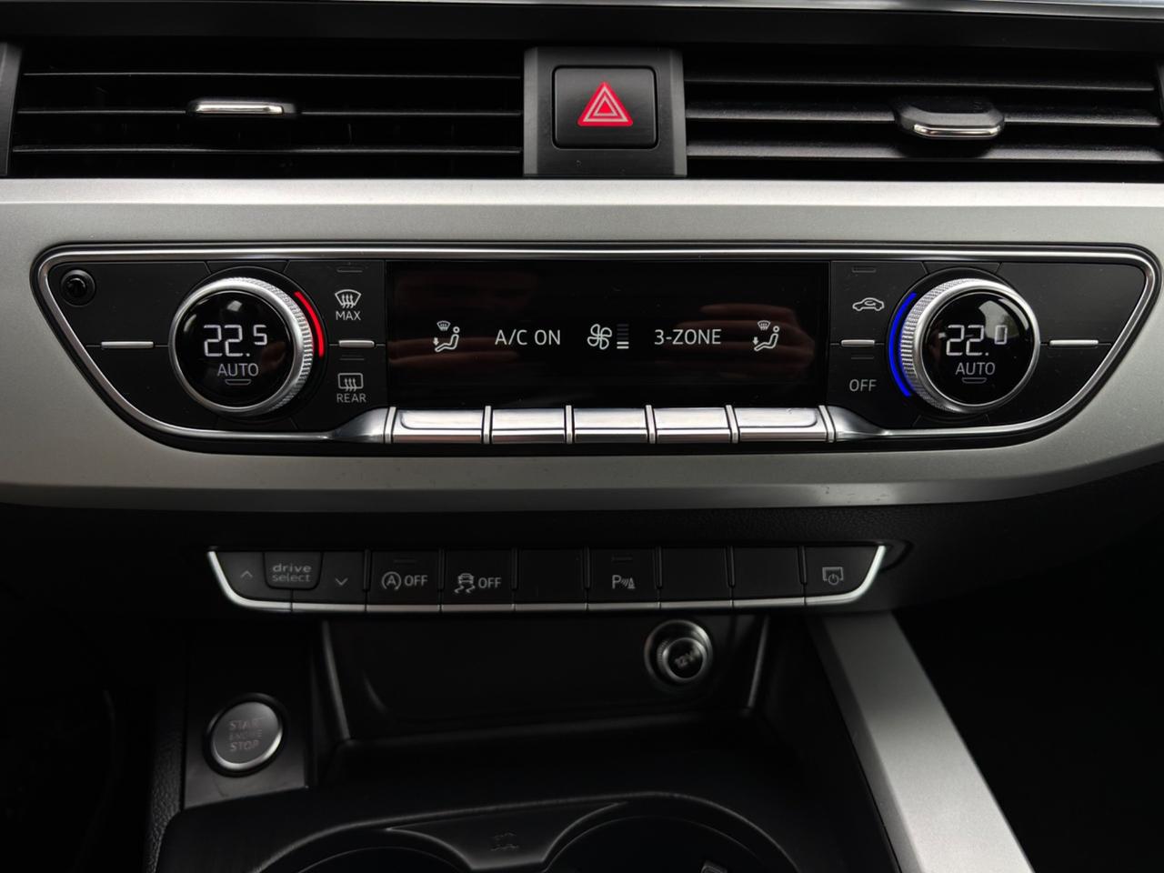 Audi A4 Avant 2.0 TDI 150 CV. Garanzia 12 mesi