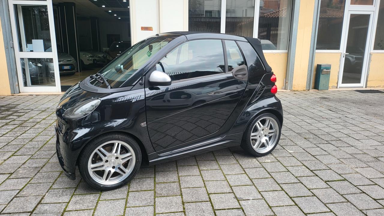 Smart ForTwo 1000 72 kW cabrio BRABUS Xclusive