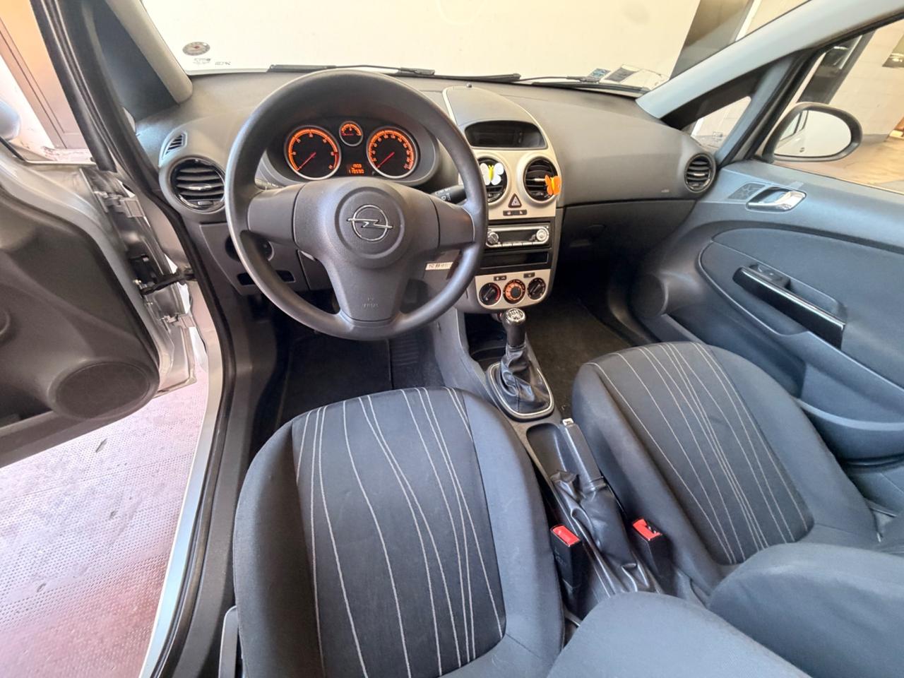 Opel Corsa 1.3 CDTI 90CV 5 porte Cosmo