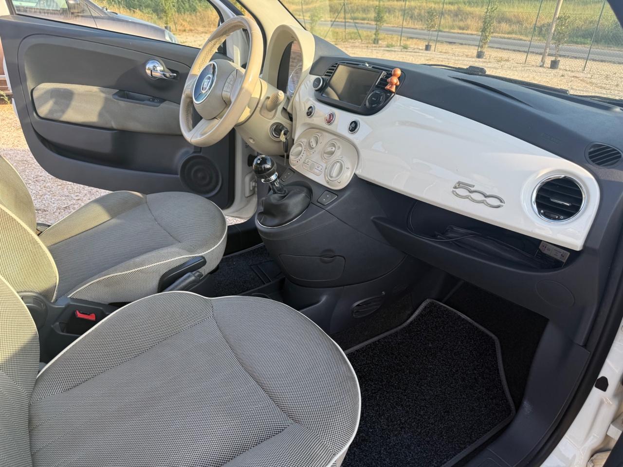 Fiat 500 1.2 Lounge 3.999€ PERMUTE