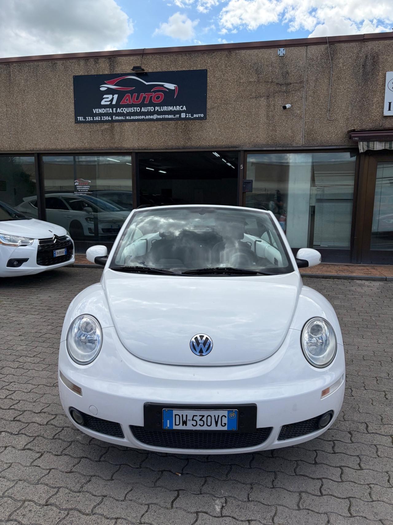 Volkswagen New Beetle 1.4 16V Cabrio