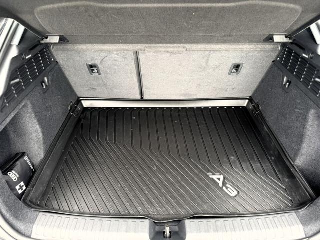 AUDI A3 SPB 30 TDI S-Tronic Business Advanced