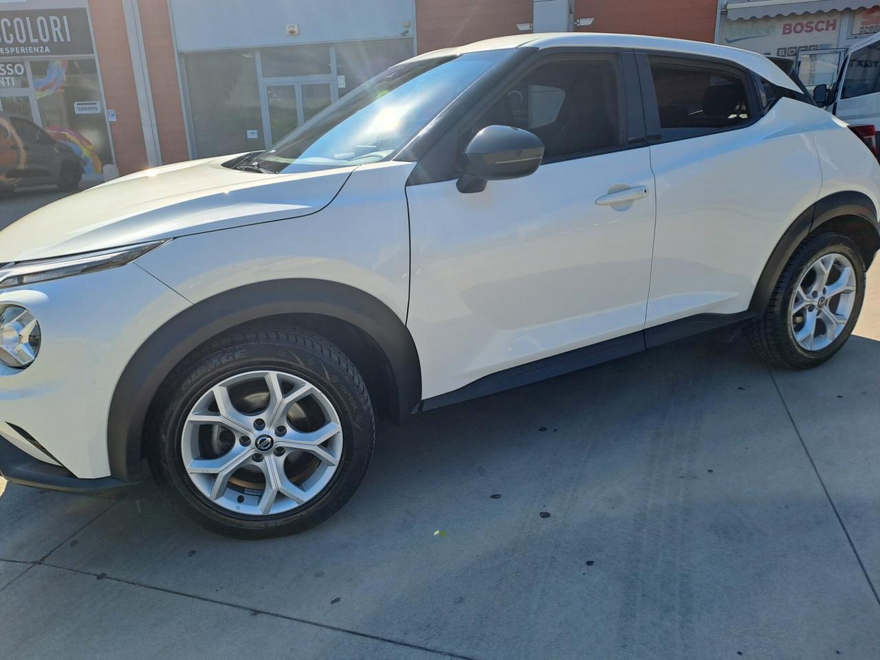 Nissan Juke 1.0 DIG-T 114 CV Enigma