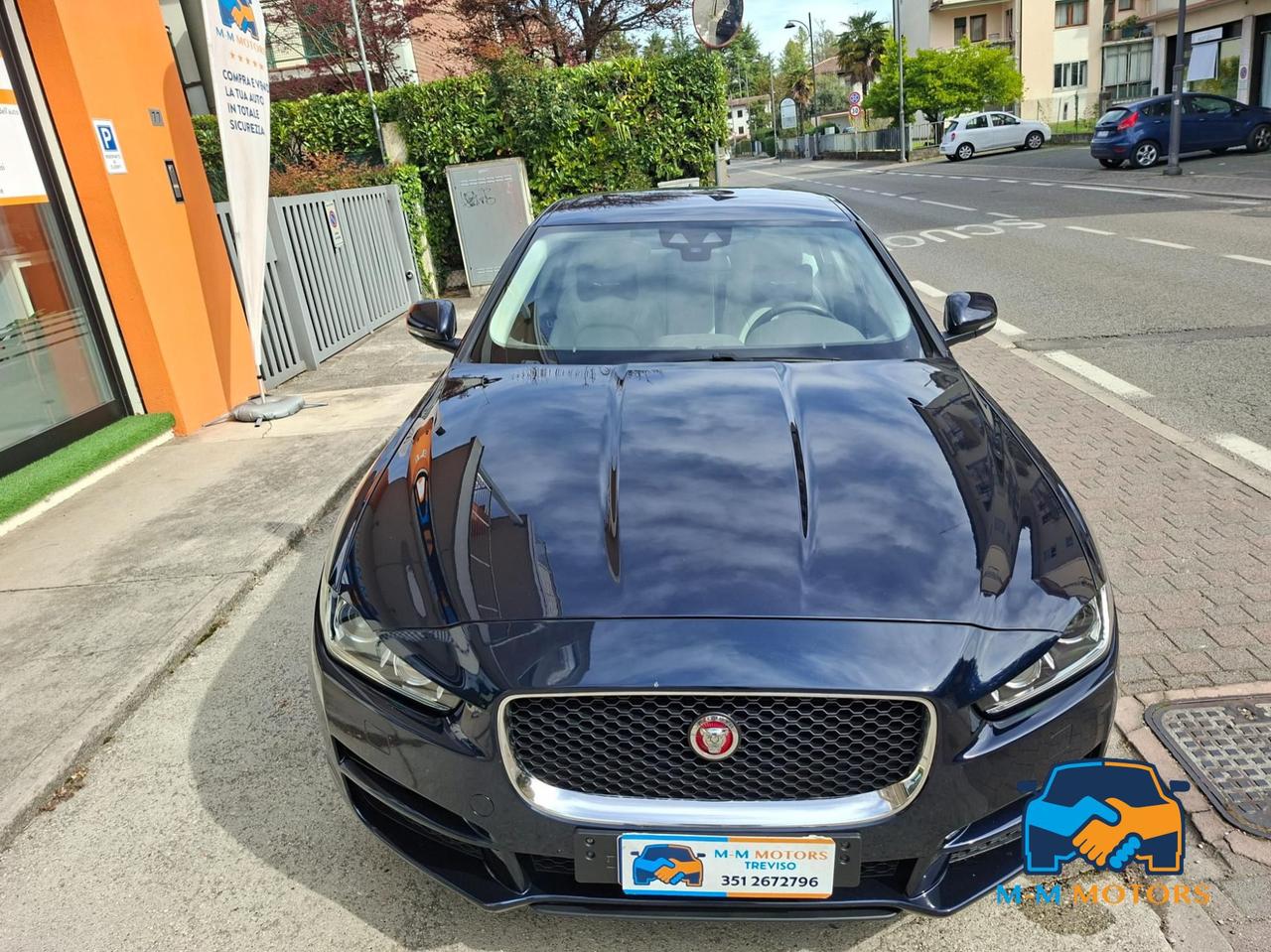 Jaguar XE Berlina XE 2.0d i4 Prestige Business edition 180cv auto my18