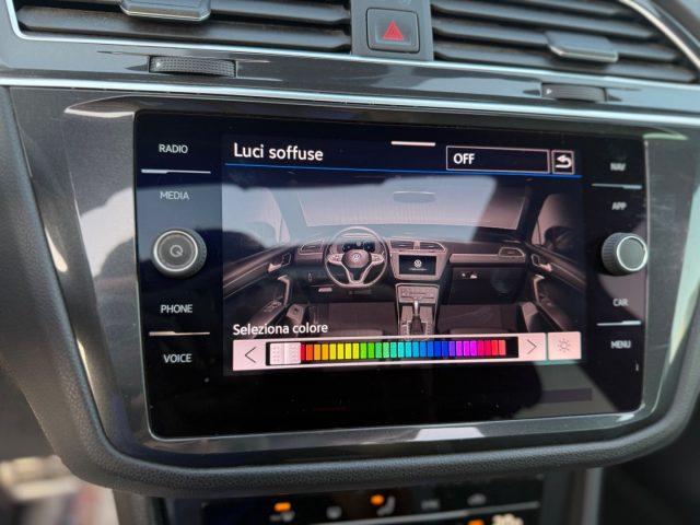 VOLKSWAGEN Tiguan 2.0 TDI R-Line TETTO APRIBILE