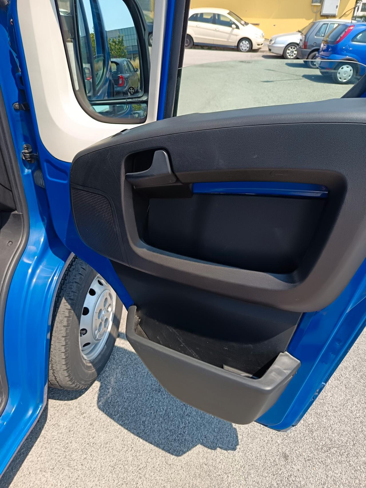 Peugeot Boxer 33 2.2 BlueHDi 140 S&S PM-TN Furgone