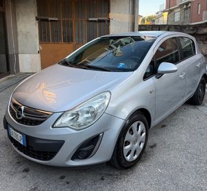 Opel Corsa 1.2 5 porte Sport