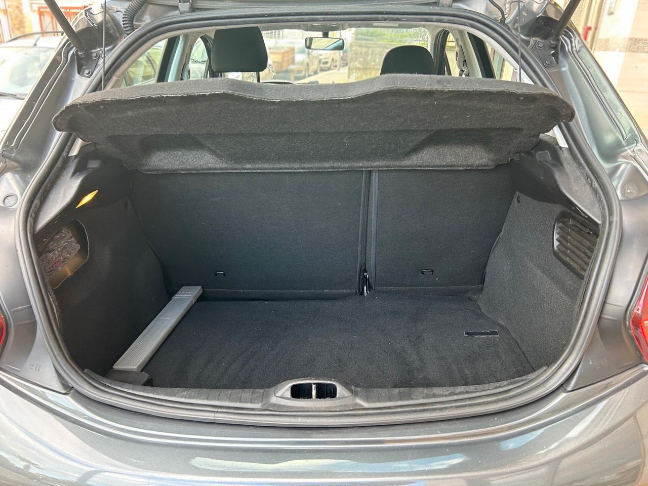 Peugeot 208 1.6 BlueHDi Allure